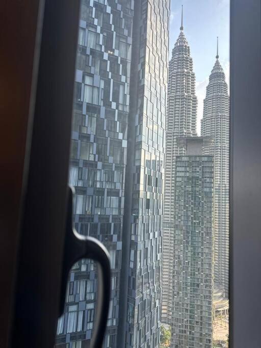 Pangsapuri Cozy Comfy & Affordable Place At Klcc Kuala Lumpur